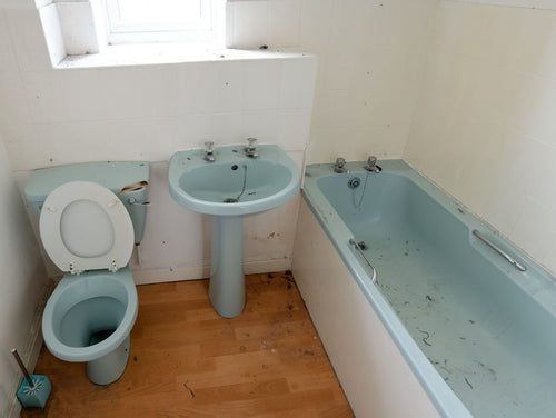 Use These Bathroom Cleaning Supplies to Keep a Bathroom Spotless