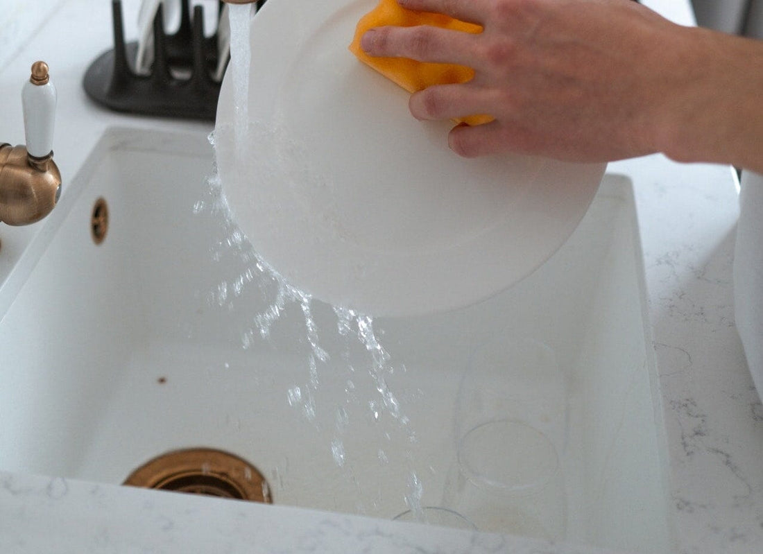 TubShroom vs. Traditional Drain Catchers: A Comparative Review