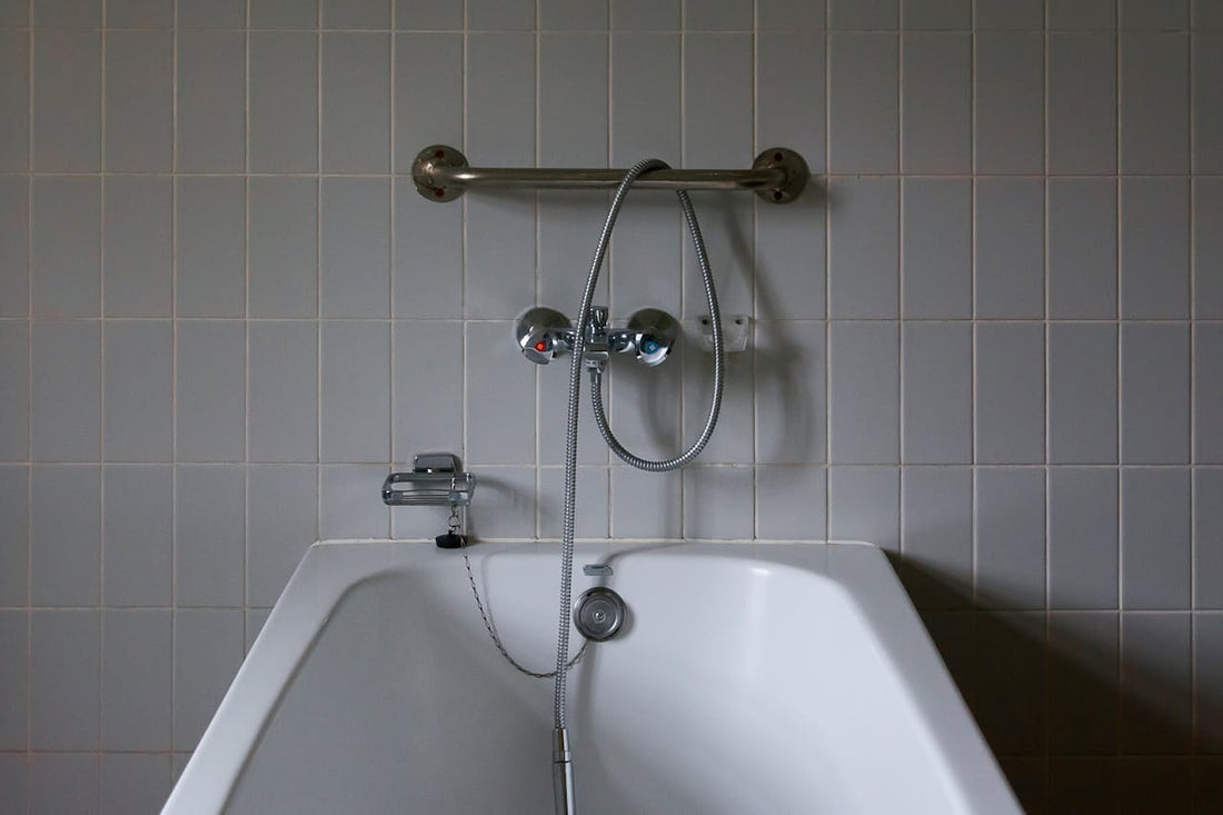 Easily Clean Your Tub Drain in Simple Steps